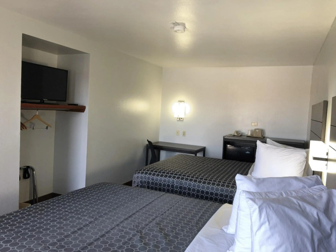 Rodeway Inn San Antonio I-10 East