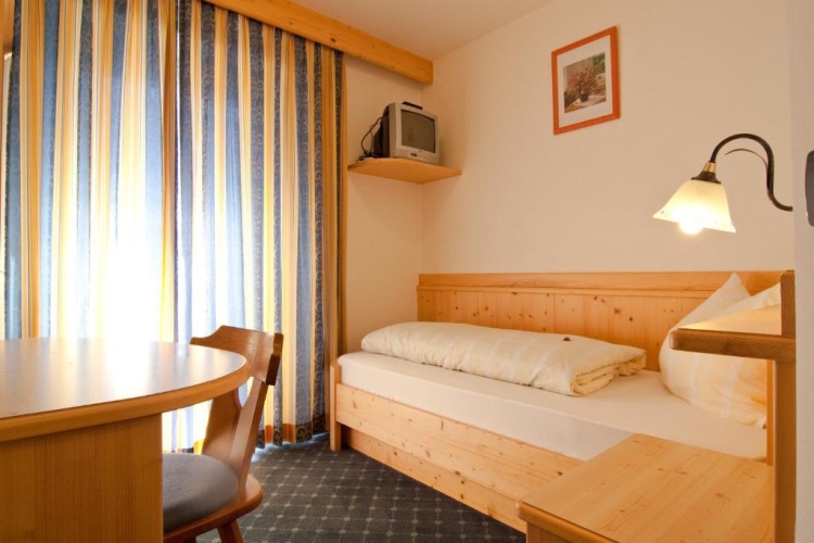 Standard Single room with balcony
