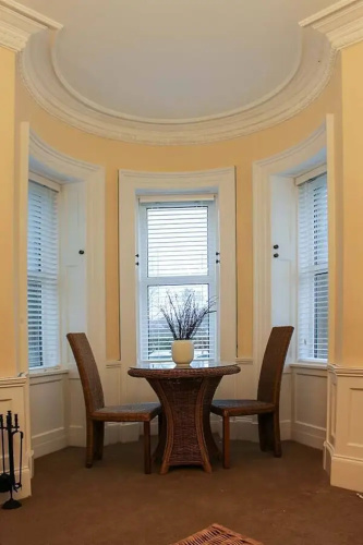 Meadow House Apartment