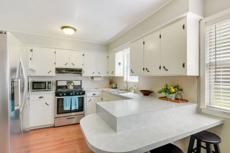 2 Bedrooms Cottage
