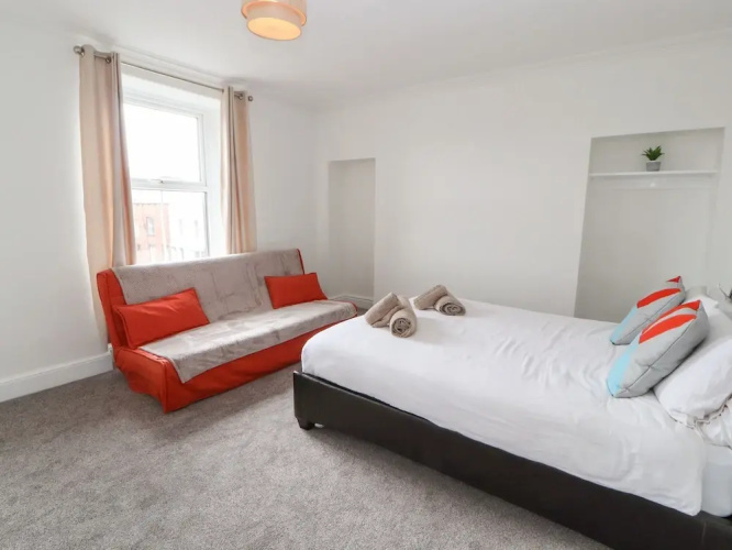 7 Lonsdale Terrace