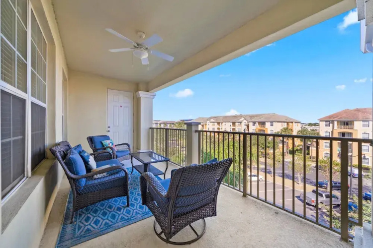 4804 Cayview Avenue #401