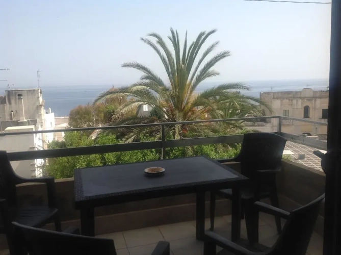 Apartment with sea view