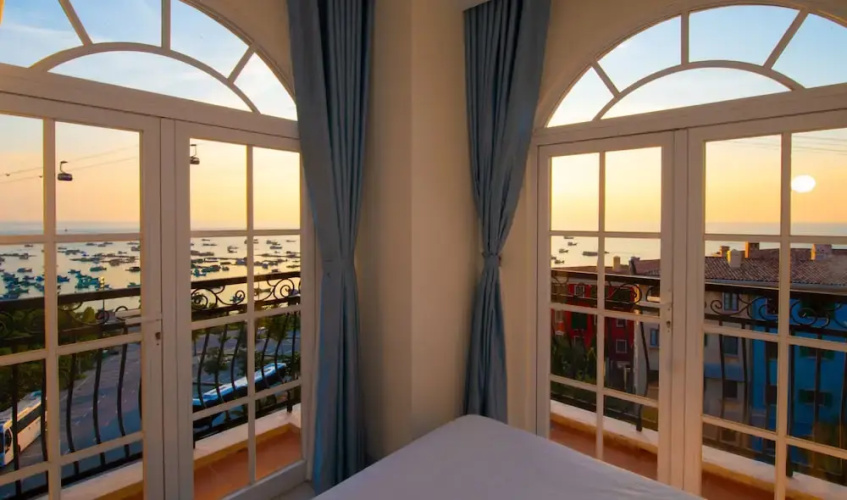 Hoàng Hôn Hotel