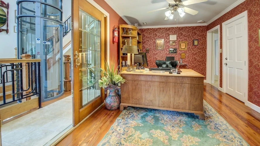 Guest rooms