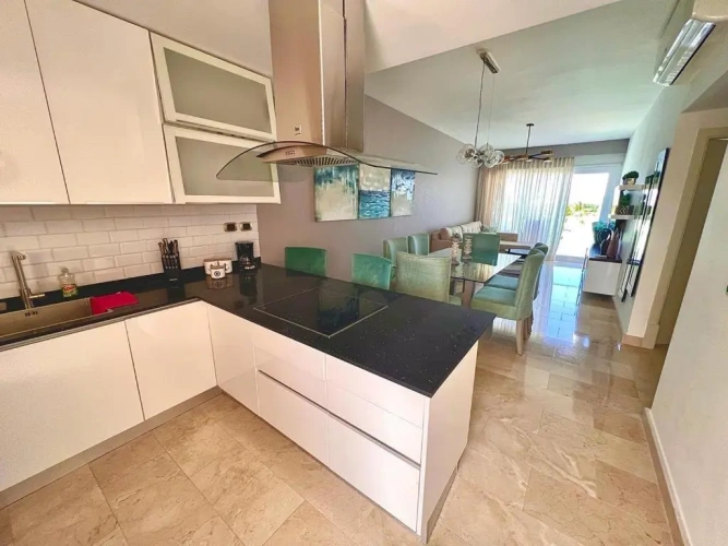 1 Bedroom Apartment with golf view