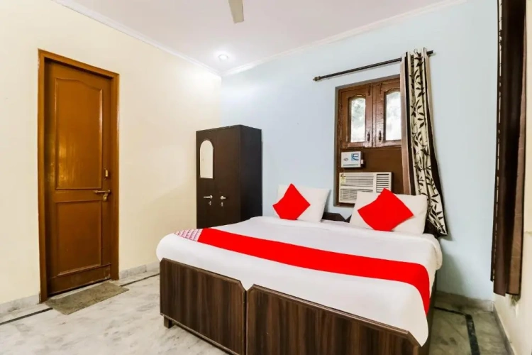 Classic Triple room