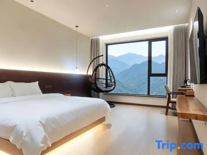 Standard Double room with view