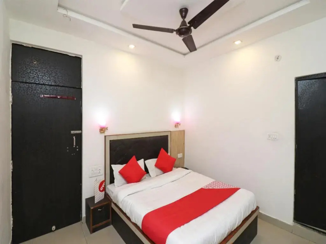 Hotel Green House By OYO Rooms