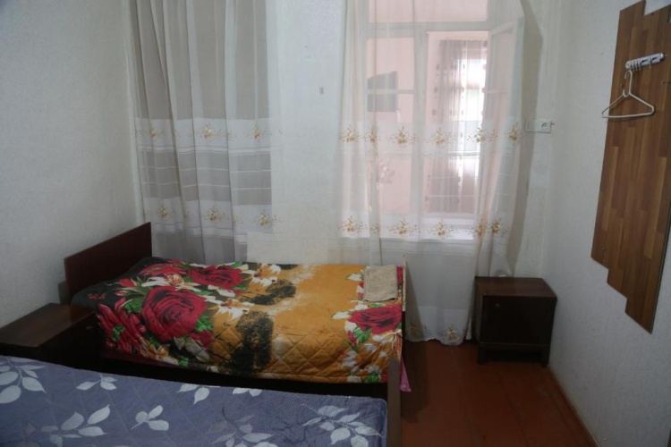 Standard Quadruple room with mountain view