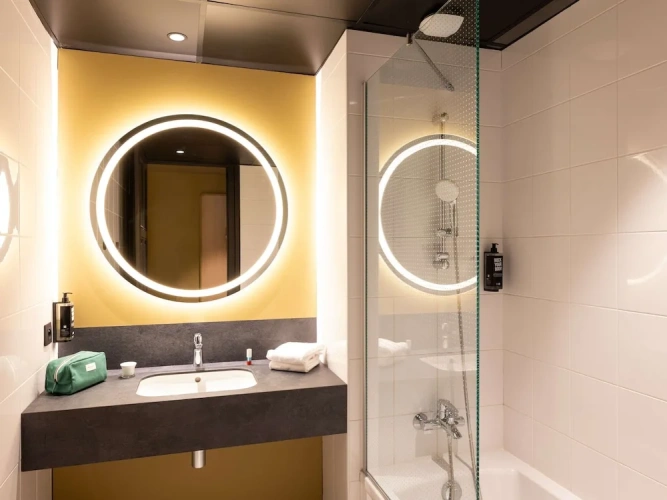 Double Suite