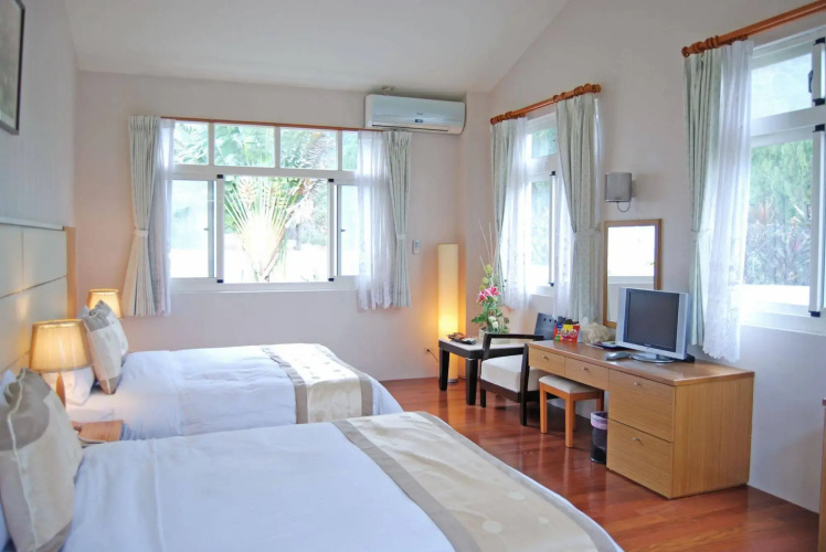 21 Holiday Resort