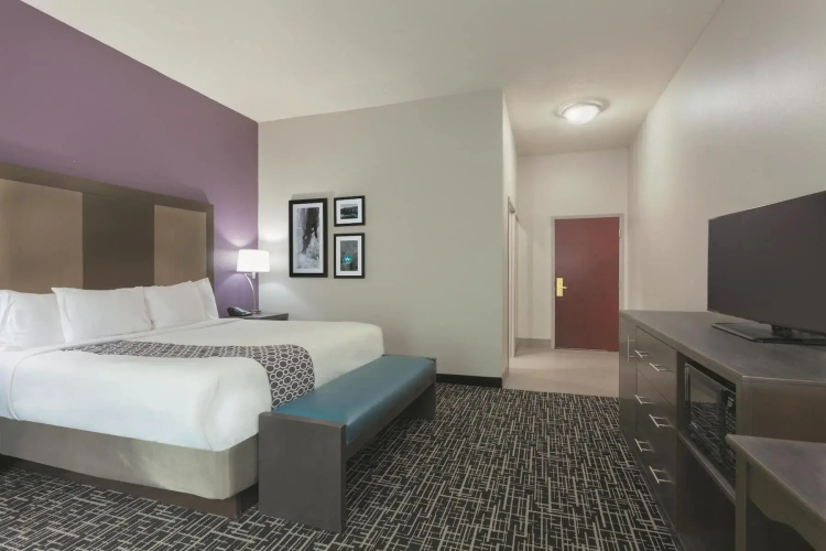 La Quinta Inn & Suites by Wyndham Covington