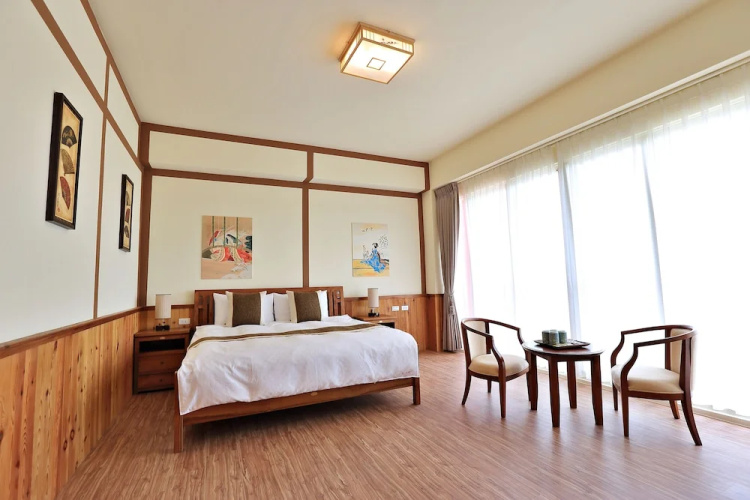 Lotung Stay B&B