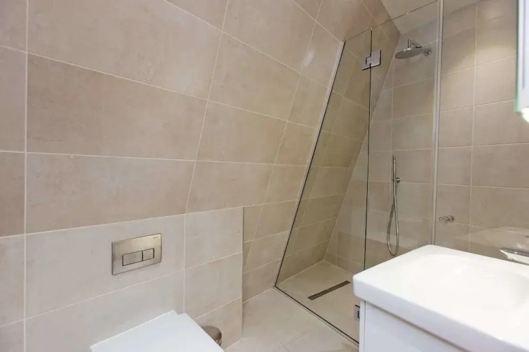 Luxury Loft Oxford Street with AC
