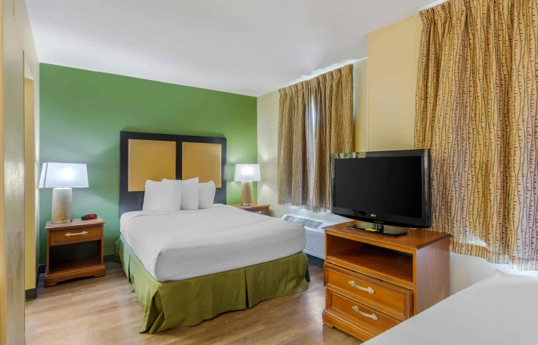1 Bedroom Double Suite