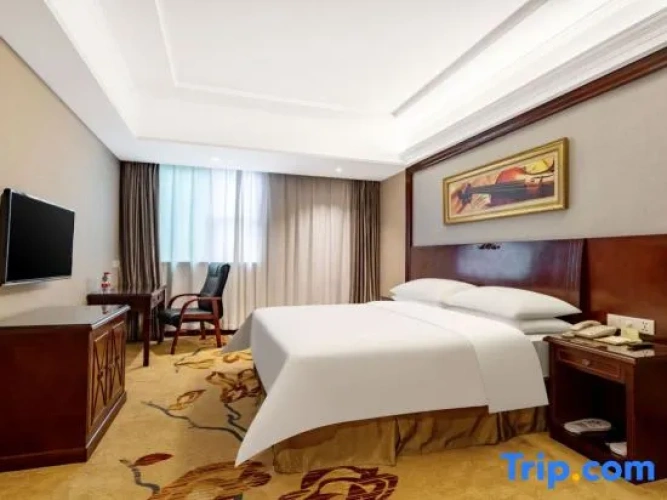 Deluxe Double Suite