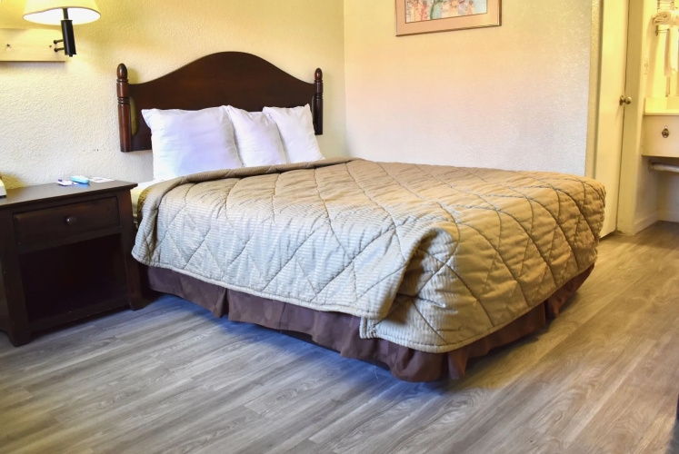 Knights Inn - Mesa, AZ