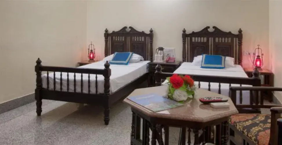 Rajvi Palace Hotel