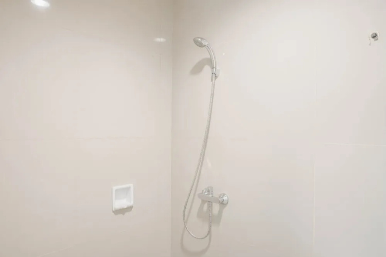 Comfortable Studio Room At Tree Park Bsd Apartment