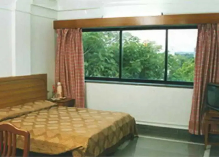Hotel Meru
