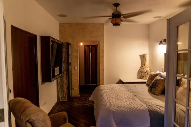Miraflores 2 BR by Casago
