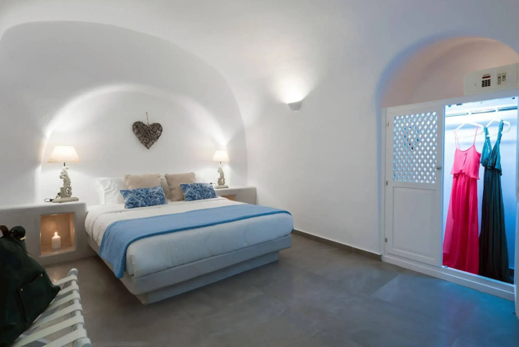 Aris Caves Hotel