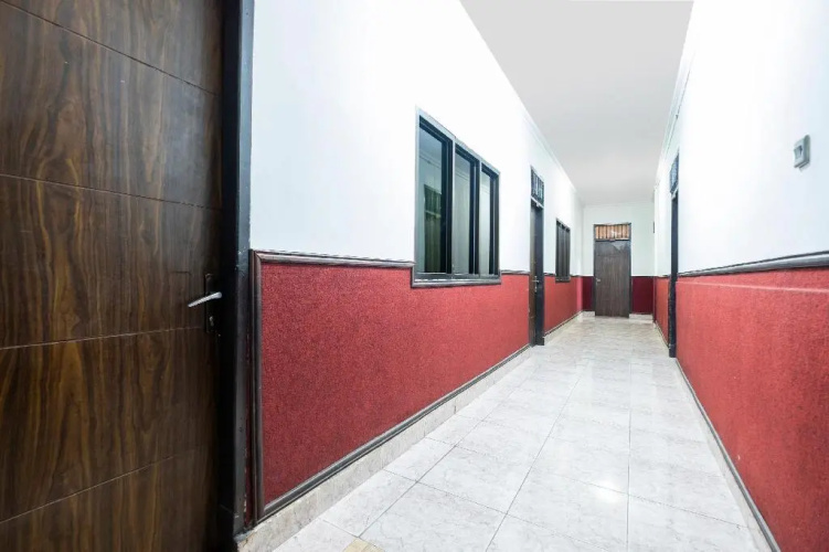 Hotel O Transit 2
