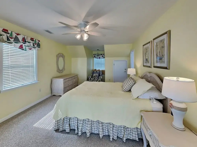 Ocean Splendor by Topsail Realty