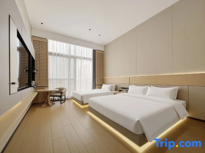 Family Suite with balcony
