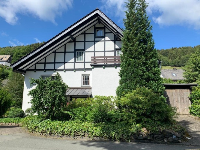 6 Bedrooms Cottage