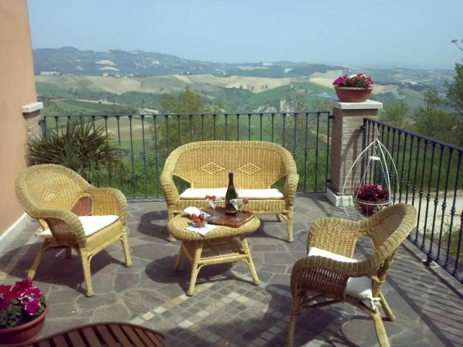 Standard Triple room with view