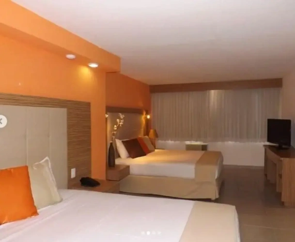 Standard Quadruple room with view