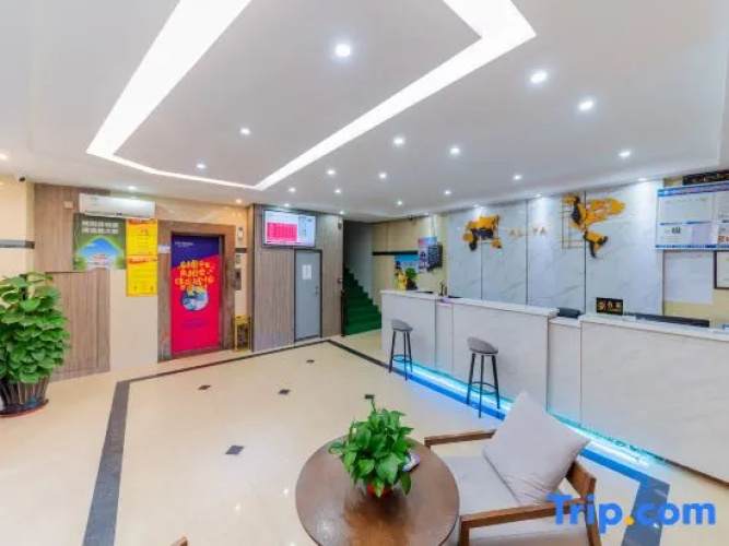 Junyi Hotel Chain (Jieyang Ma Ya Road)