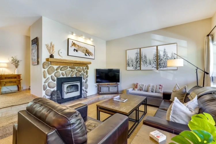 2 Bedrooms Apartment with balcony