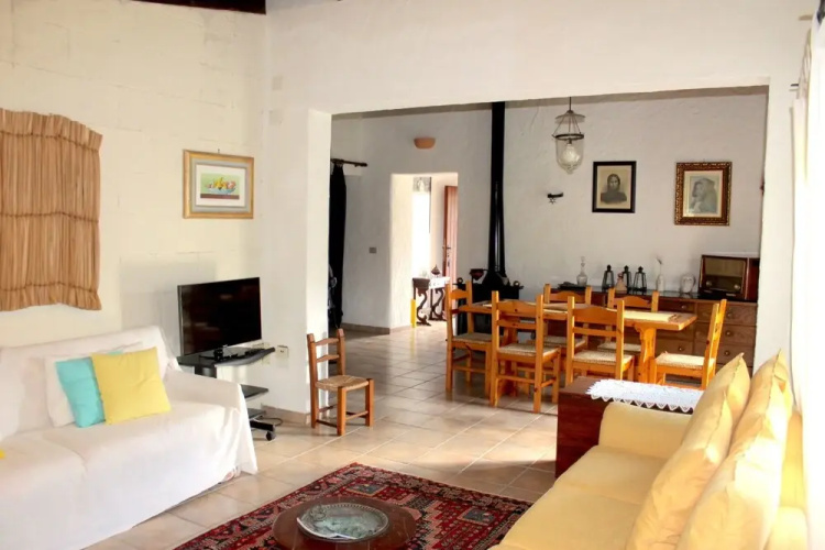 Villa Iris