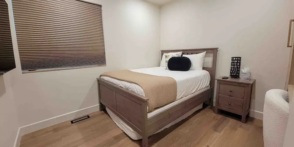 1175 B Casolar Del Norte 3 Bedroom Duplex