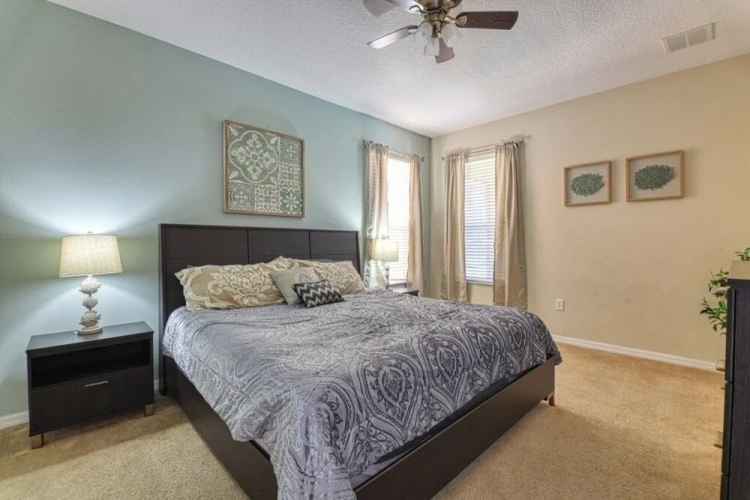 6 Bedrooms Cottage