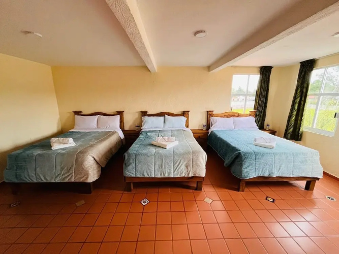 Hotel Renacer