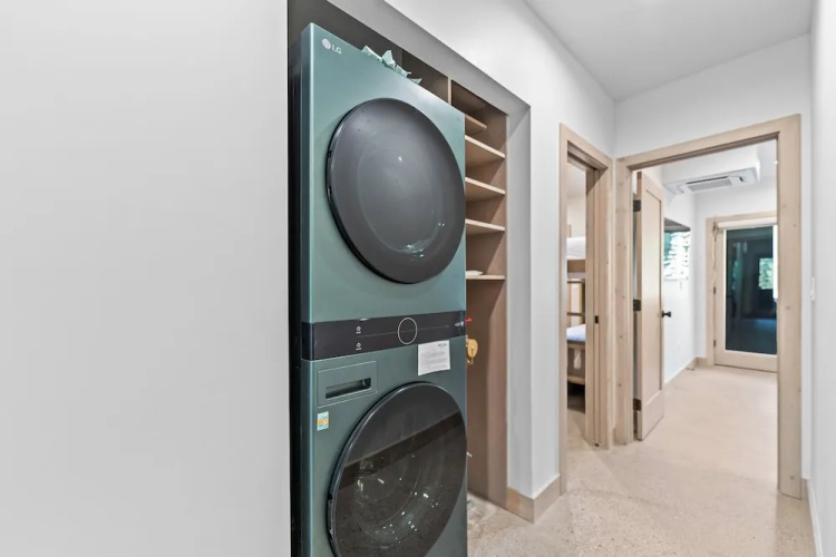 Ina's Way Townhomes, Unit C
