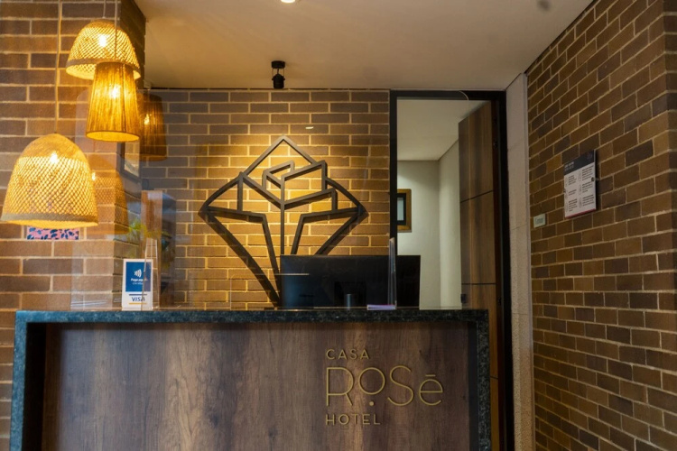 Casa Rosé Hotel