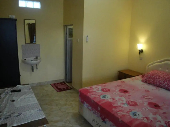 Puji Homestay