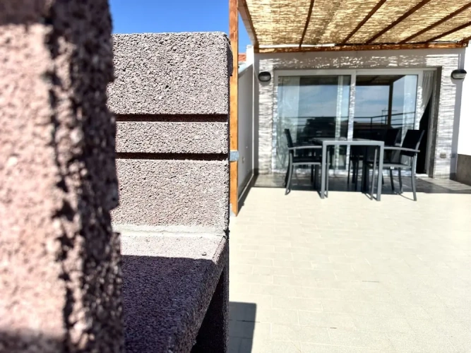 Apartment beachfront