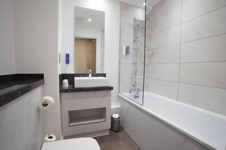 Deluxe room with balcony and with harbour view