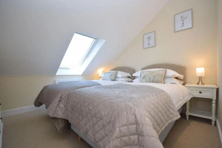 The Parlour , Emsworth