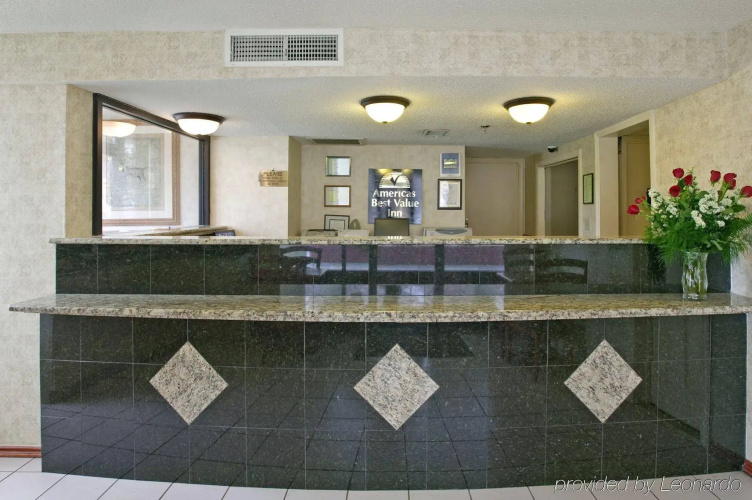 OYO Hotel Covington GA