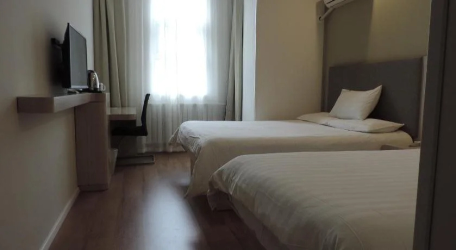 Hanting Hotel Binjiangdao