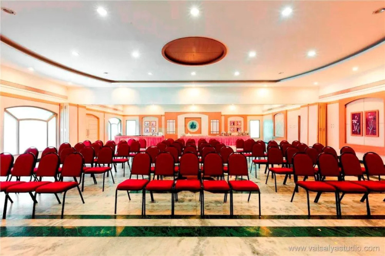 VITS Shalimar Hotel
