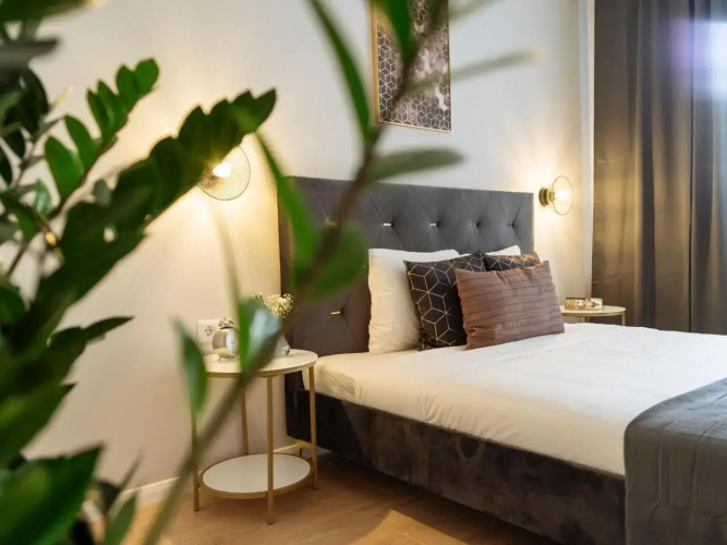 Bright 3BR Flat - Top Location - Green view balcony