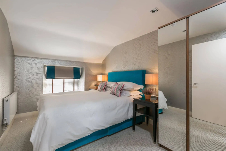 Atholl Apartments